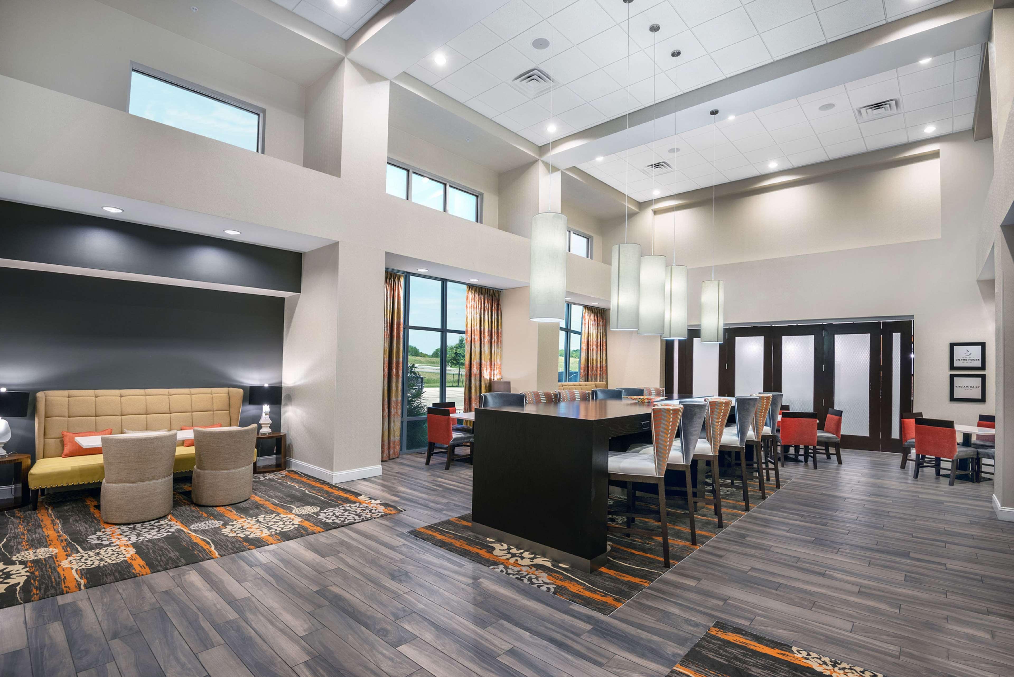 Hampton Inn & Suites San Antonio Brooks City Base, Tx Kültér fotó